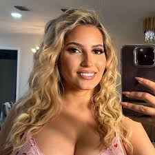 Yusi Dubbs - YouTube