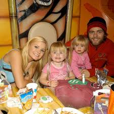 It seems molly is certainly taking after her parent's footsteps, as kerry sang in atomic kitten while brian is best known for his time in westlife. Kerry Katona Brands Ex Husband Brian Mcfadden Fat During Foul Mouthed Rant Rsvp Live