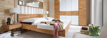Bei uns erhalten sie komplette schlafzimmer aus echtholz, die ideal aufeinander abgestimmt sind und ihnen alles bieten, was sie benötigen. Massivholz Moebel24 De Schlafzimmer Hochwertige Massivholzmobel Von Der Esstischgruppe Bis Zum Sideboard