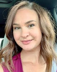 Marylou Irwin's Instagram, Twitter & Facebook