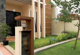 Desain taman minimalis depan rumah. 6 Inspirasi Taman Mini Ini Bisa Bikin Rumah Tambah Asri Tanpa Perlu Lahan Luas