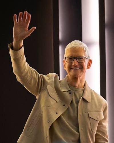 Tim Cook - Wikipedia