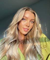 Warm Blonde Waves In 2021 Warm Blonde Blonde Waves Professional Curling Iron