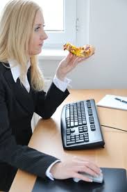 Rest breaks and lunch periods. Taking A Lunch Break Why It May Help You Take A Vacation