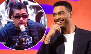 Continuing the show's consecutive run of five new episodes, page will take the saturday night live stage on february 20, sharing the spotlight with bad bunny, a rapper. Bridgerton S Rege Jean Page Is Set To Host Saturday Night Live Daily Mail Online