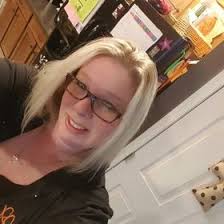 Angie Cosner's Instagram, Twitter & Facebook