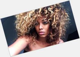 Chaque personne est unique, et chaque photo aussi! Cora Gauthier Official Site For Woman Crush Wednesday Wcw