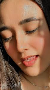 مترجم Na Hoke Bhi بالعربية