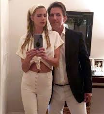 How tall is kathryn dennis from american idol? Southern Charm S Thomas Ravenel 57 Is Expecting A Baby With Nurse After Settling Custody With Ex Kathryn Dennis