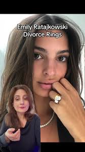 Emily Ratajkowski Engagement Ring