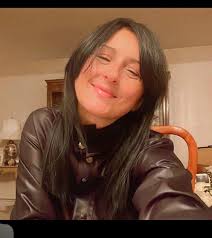 Today I had the fantastic opportunity of meeting with fellow HGG members  Eleni Afroditi Voultepsis and Tina Voultepsis Graf, along with Tina's two  beautiful daughters, in sunny Athens. Through a DNA match