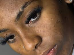 I can do some installs tmr friday and Saturday! https://LacedByLia.as.me/