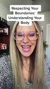 Lesley Mccarthy's Instagram, Twitter & Facebook