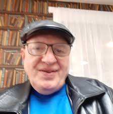 Hi all, after some advice please if you don't mind! just connected up some  old speakers to this for my daughter. Turned it