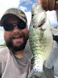 Where is a good place to catch some good size blue gills in Fort Wayne