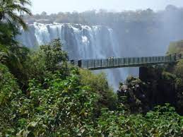 Kehidupan masa lalu mati karena selir kekaisaran. Chinese National Rescued After Falling Into Victoria Falls Lusaka Voice