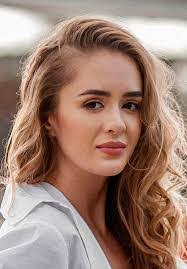 Tamar Klein's Instagram, Twitter & Facebook