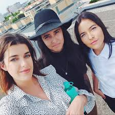 August 2019 filed under aline abboud zdf heute die da oben news anchor female berlin. Aline Abboud On Twitter Diesejungenleute Zwei Stunden Interview Fur Tazgezwitscher Taz Futurzwei Mit Diesen Zwei Ladies Dianakinnert Marienasemann Ab September Im Handel Stay Tuned Https T Co Vnwmsr22ng
