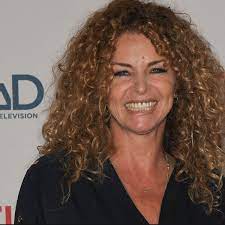 Jun 21, 2021 · manuela, la hija de alejandro sanz, no se quedó atrás y quiso compartir en sus redes sociales una tierna felicitación para el músico. 2021 Manuela Lopez Operated On The Heart Why She Has The Chocolate Current Woman The Mag