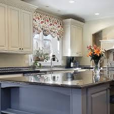How High To Hang Valances Here S Our Recommendation Balloon Valance Kitchen Valances Valance