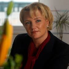 Jernhusen AB och affärsområdeschef Ann Wiberg visar verkligen tydligt hur  viktigt det är med att använda våra stationer på ett modernt och effektivt  sätt för kommunikationer och en tillgänglig…