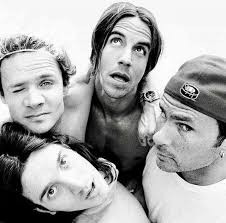 Sie sind in den korpus der musik gedrungen und laden euch alle ein, hineinzukommen. Red Hot Chili Peppers Red Hot Chili Peppers Hot Chili Chili Pepper