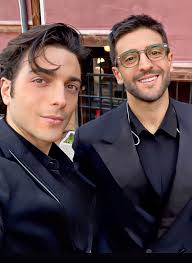 Last Sunday my dad (Sam Nervino) & his cousin Frank Cauterucci went to  Gustine (their hometown) from San Carlos (where they currently live) here  is a picture of them with Frank's classmate