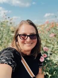 Looking for a u-pick flower farm near by!🌻🌷TIA