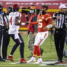 Watson added 12 rushing yards on three carries. Patrick Mahomes Vs Deshaun Watson Stats Tracking Star Qbs In Chiefs Vs Texans Draftkings Nation