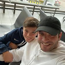 Add a bio, trivia, and more. Niedlich So Gross Ist Rafael Van Der Vaarts Tochter Schon Promiflash De