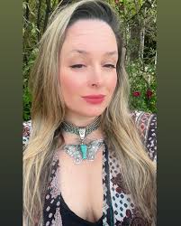 ✨Blue Green Boutique✨