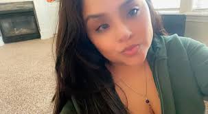 I tried with Serena instead of camera girl but I still can't beat him. Any  suggestions?