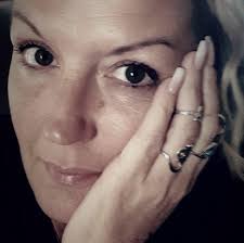 Has anyone seen a person matching the description of the thief at the  Galena pawn shop?