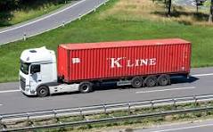 Skeletal Container Trailer vs Box Trailer