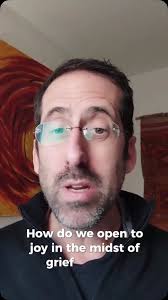 Meet Rav Rafael! He has been an incredible addition to the Pardes faculty,  bringing with him incredible pedagogical skills, a depth of Torah wisdom,  and some Scorpio fun! All of our faculty