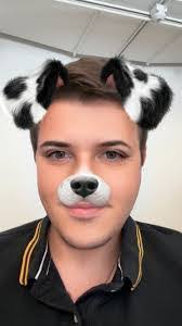 Brooke Hove's Instagram, Twitter & Facebook