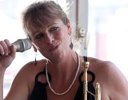 Sue Sheehan's Instagram, Twitter & Facebook