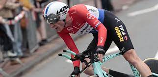 Tom dumoulin reist volgende maand met een nationale titel af naar de olympische tijdrit. Nk Tijdrijden Twee Keer Over De Muur Van Emmen Wielerflits