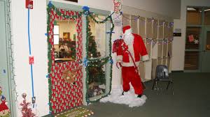 Bauble ornaments, glass shaped ornaments, diy & more. Candy Cane Grams Door Decor Contest And More The Gauntlet