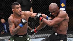 Kamaru usman is a ufc fighter from delray beach, florida. Video Fighter Kamaru Usman Recovers From A Fall Shatters His Rival And Retains His Ufc Title With A New Record Latest Breaking News