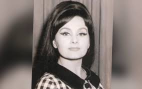 22 kasım 2017) ,rumen oyuncu, hayırsever ve televizyon sunucusudur.1 kendisi orhei, romanya (şimdiki: Stela Popescu Un Om De Poveste Iubirile TrÄite De Doamna Teatrului Romanesc Stirileprotv Ro