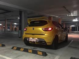 Au volant, la clio rs edc impressionne avant tout par son efficacité. 89 Likes 7 Comments Clio R S 200 Non Aspirated Clio On Instagram Renault Clio Rssport Rscup Rstrophy Rs Euro Renaultspo Clio Hot Hatch Clio Rs