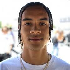 Jorden Murray's Instagram, Twitter & Facebook