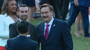 As of july 2021, mike lindell has an estimated net worth of around $330 million. Mypillow Ceo Shuns Fox For Refusal To Air Ad