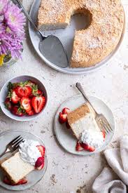 It's fluffy and flavorful, yet it's totally vegan and sweetened with just 1/3 cup of organic stevia! Sugar Free Angel Food Cake Food Faith Fitness