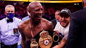 The main card begins at 9 p.m. Nmooeejqffurjm