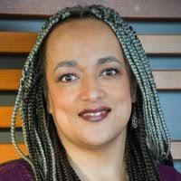 Tanya Hansen's Instagram, Twitter & Facebook