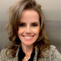 Lisa Mannes's Instagram, Twitter & Facebook