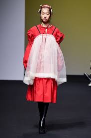 Minju Kim Ready To Wear Autumn 2019 Look 22 Seoul Fashion Week Seoul Fashion Fashion Week