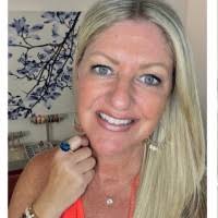 20+ "Kim Craddock" profiles